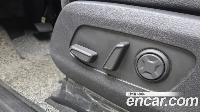 Kia Carnival 2022 thumb 11