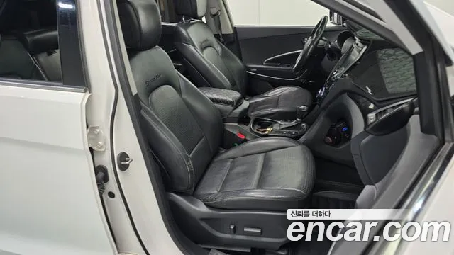 Hyundai DM 2013 thumb 9