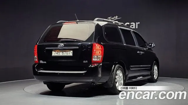 Kia Canival 2012 thumb 7