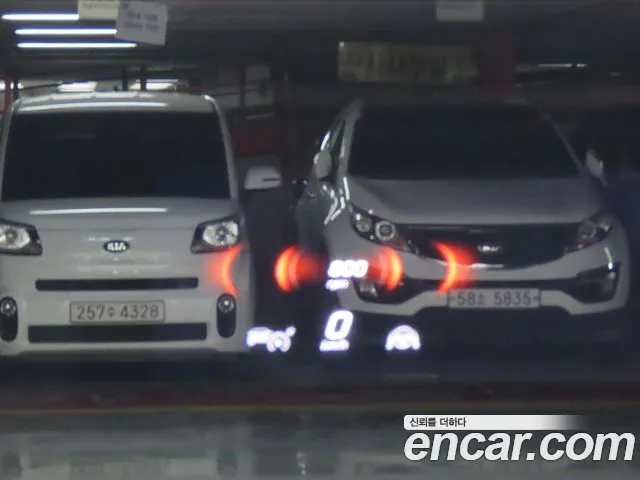 Mercedes-Benz E-Класс 2023 thumb 8