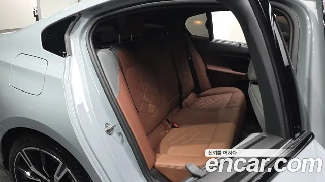 BMW 5 серии 2024 thumb 7