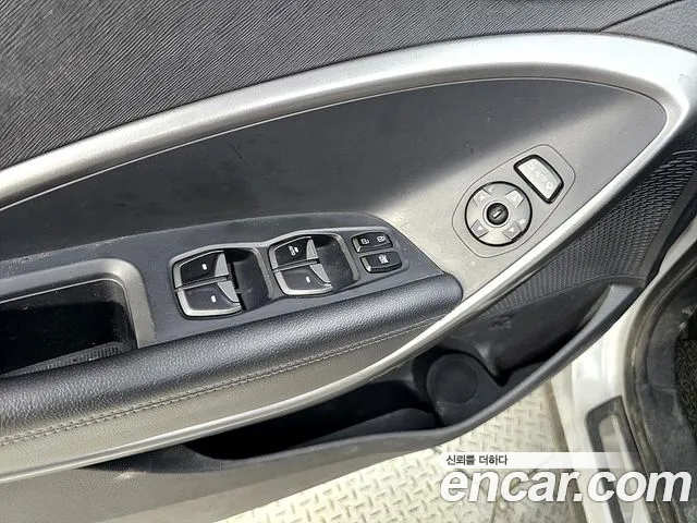 Hyundai DM 2014 thumb 4