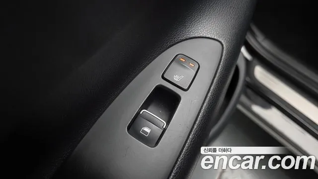 Hyundai Grandeur 2017 thumb 4
