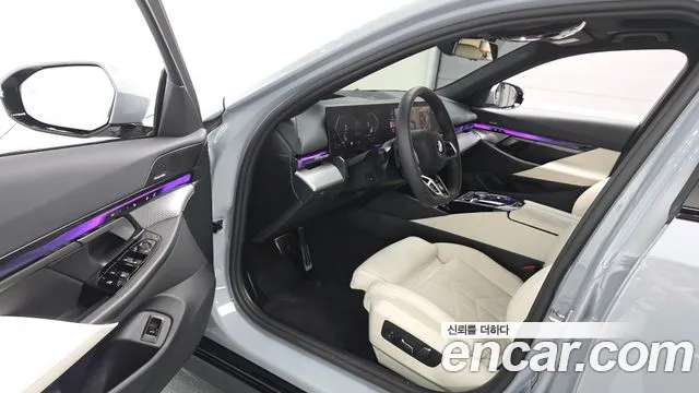 BMW 5 серии 2025 thumb 6
