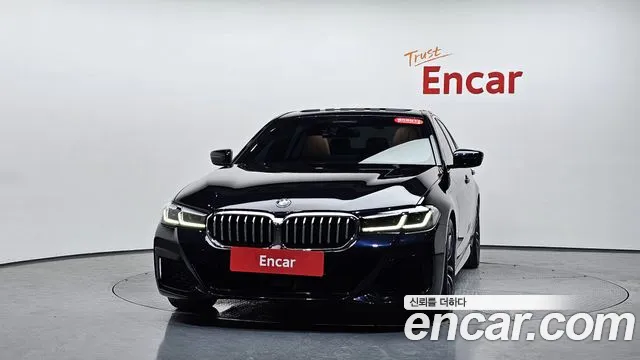 BMW 5 серии 2021 thumb 9