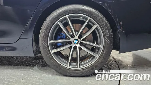 BMW 5 серии 2021 thumb 11