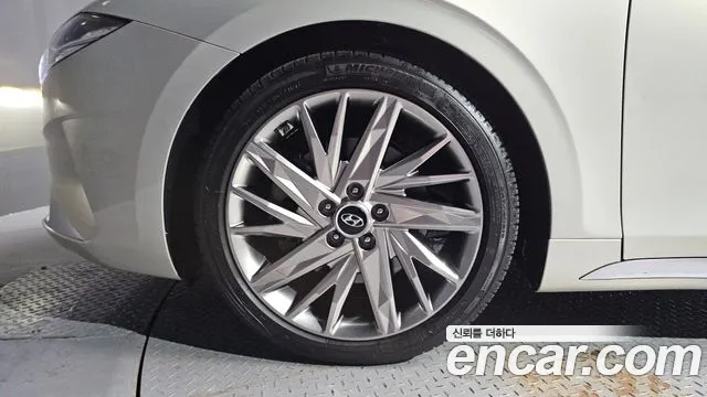 Hyundai Grandeur 2020 thumb 3