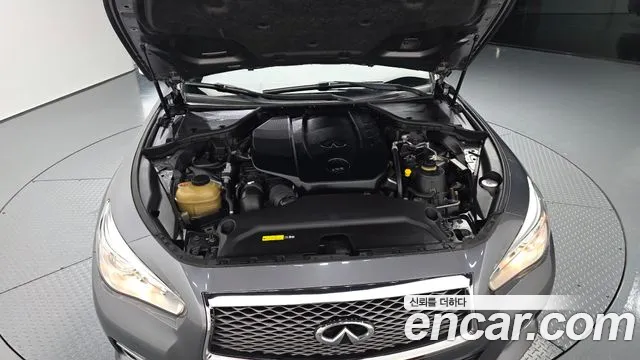 Infiniti Q50 2016 thumb 3