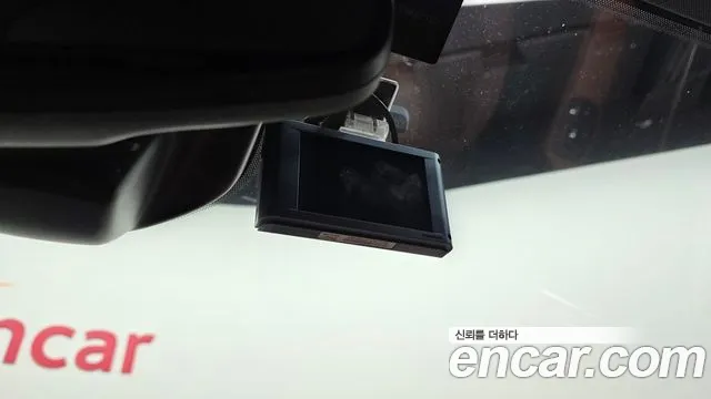 Maserati Ghibli 2020 thumb 7