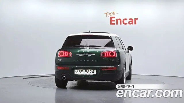 Mini Cooper Clubman 2018 thumb 8