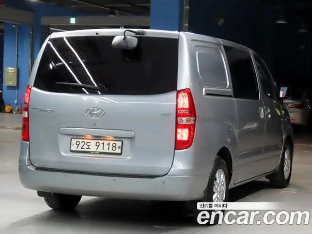 Hyundai Staria 2016 thumb 10