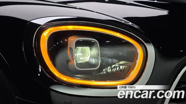 Mini Cooper Countryman 2023 thumb 10