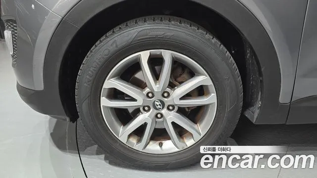 Hyundai Санта Фе 2013 thumb 6