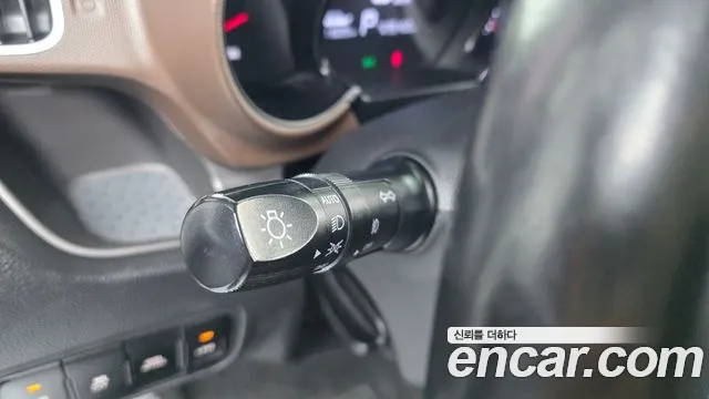 Kia Ray 2015 thumb 12