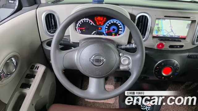 Nissan Cube 2014 thumb 3
