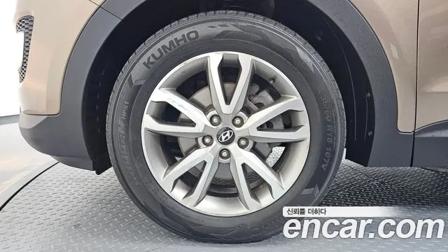Hyundai DM 2013 thumb 5