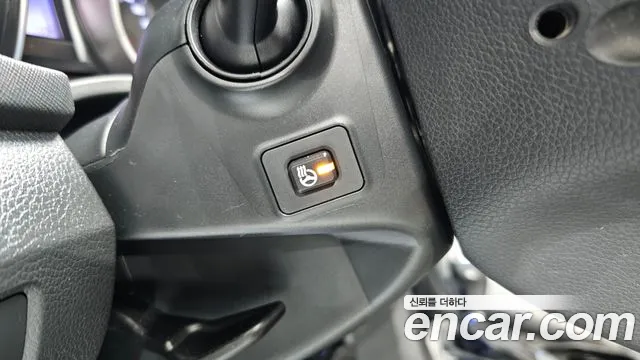 Hyundai DM 2013 thumb 3