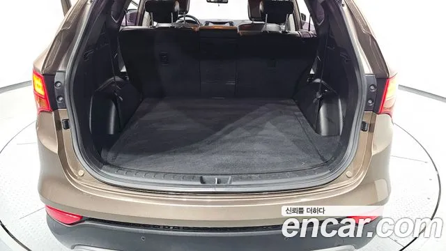 Hyundai DM 2013 thumb 7