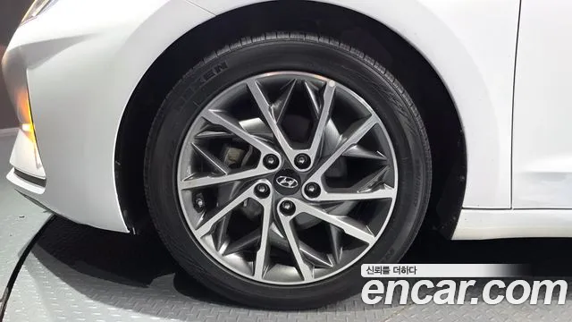Hyundai Elantra 2019 thumb 11