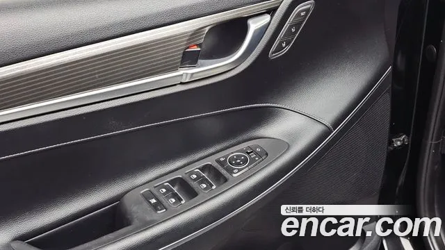 Hyundai Grandeur 2018 thumb 8