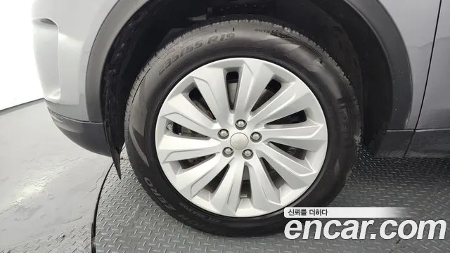 Land Rover Discovery Sport 2020 thumb 8