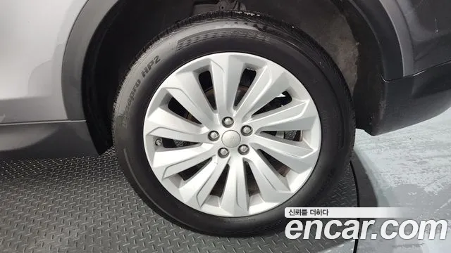 Land Rover Discovery Sport 2020 thumb 7
