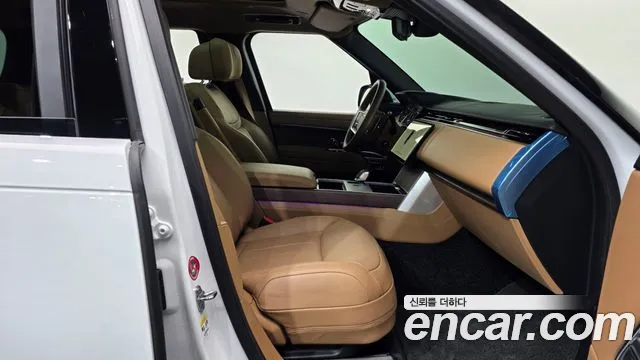 Land Rover Range Rover 2025 thumb 6