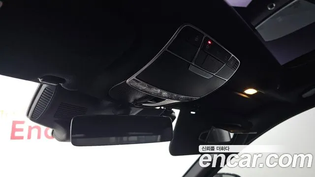 Mercedes-Benz S-Class 2019 thumb 3