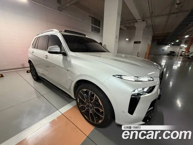 BMW X7 2025 thumb 8