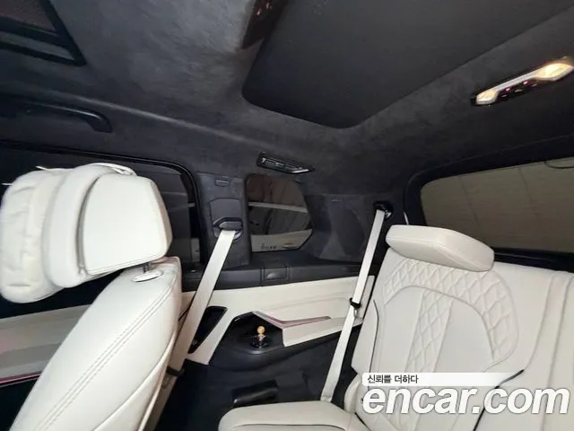 BMW X7 2025 thumb 9