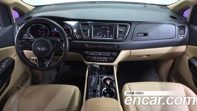 Kia Carnival 2018 thumb 7
