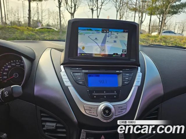 Hyundai Avante 2012 thumb 11