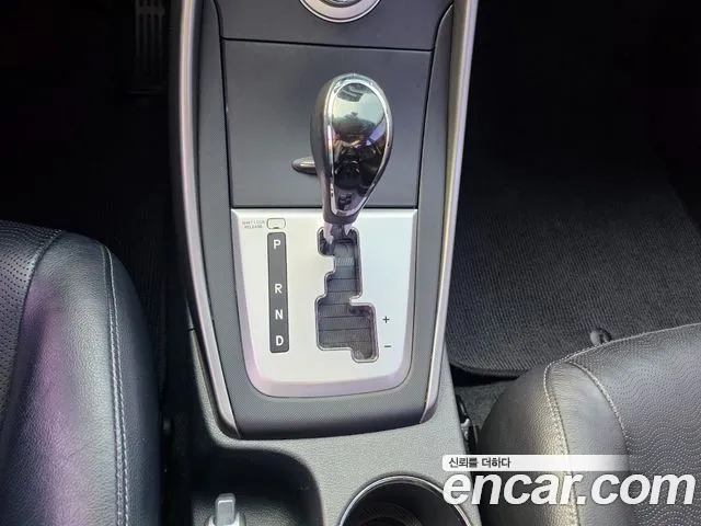 Hyundai Avante 2012 thumb 6