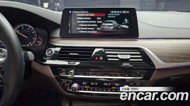 BMW 5 серии 2018 thumb 7