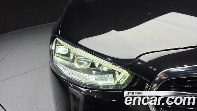 Mercedes-Benz S-Class 2023 thumb 11