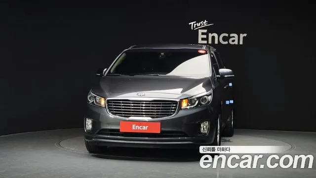 Kia Carnival 2015 thumb 9