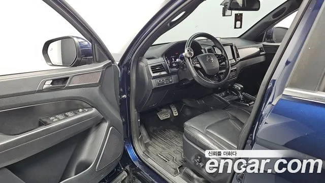 KGM Rexton 2021 thumb 6