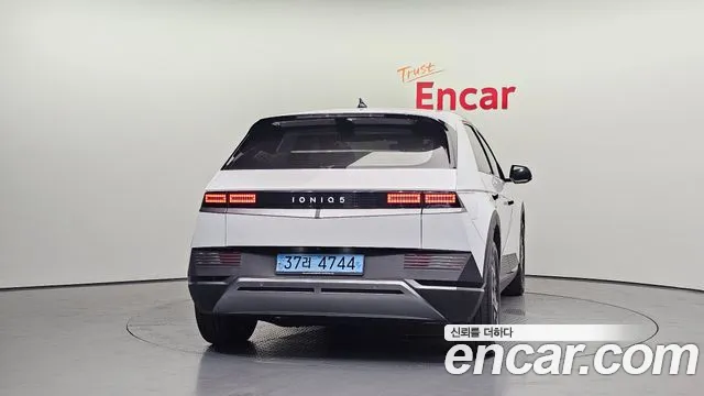 Hyundai Ioniq5 2021 thumb 10