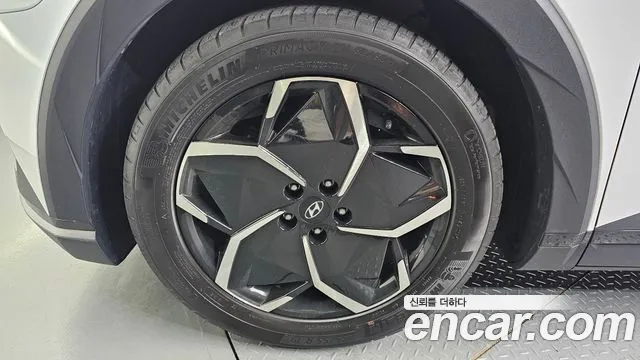 Hyundai Ioniq5 2021 thumb 9