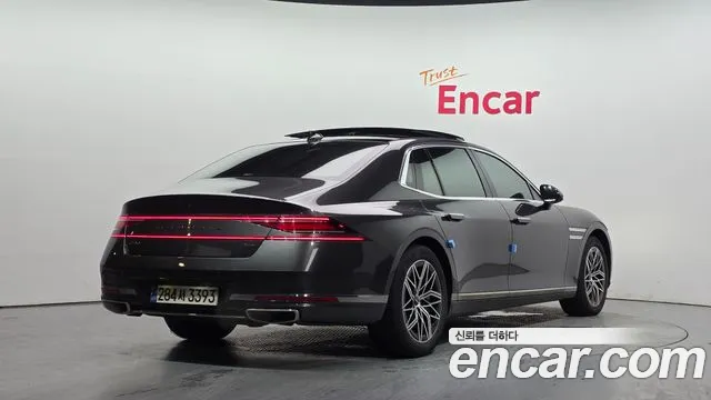Genesis G90 2022 thumb 3