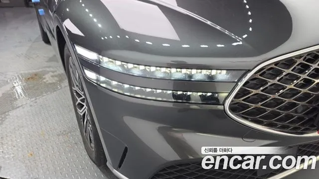 Genesis G90 2022 thumb 12