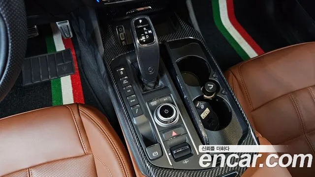 Maserati Levante 2022 thumb 5