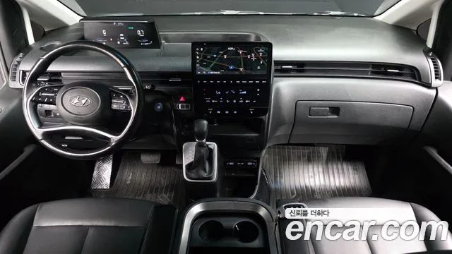 Hyundai Staria 2022 thumb 12