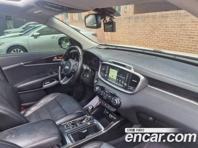 Kia Sorento 2015 thumb 12