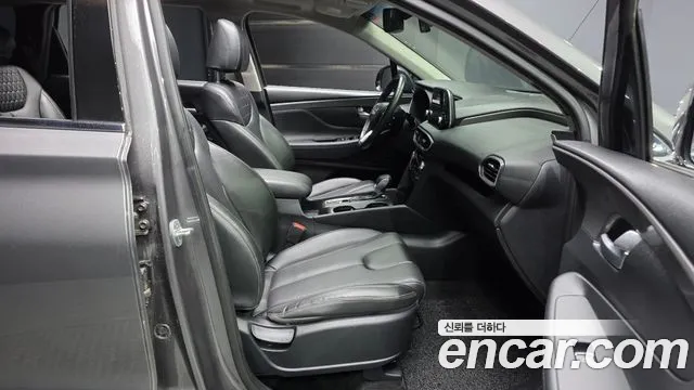 Hyundai Santa Fe 2019 thumb 6
