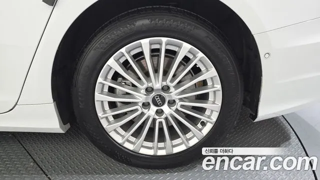 Audi A6 2021 thumb 5