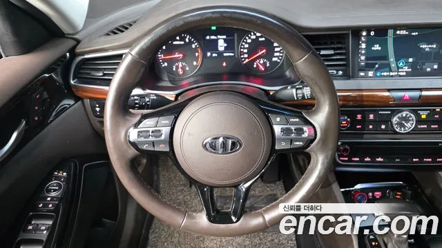 Kia K7 2016 thumb 12