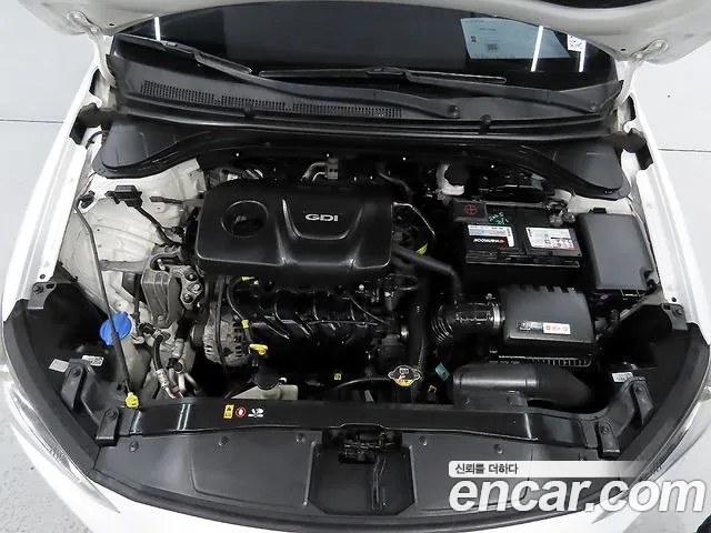 Hyundai Avante 2016 thumb 11