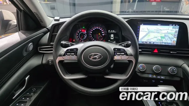 Hyundai Elantra 2022 thumb 2