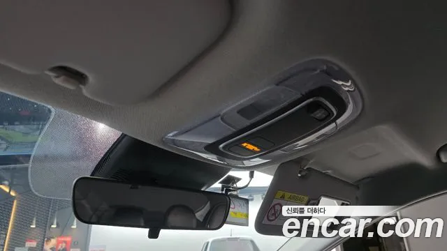 Hyundai Elantra 2022 thumb 5